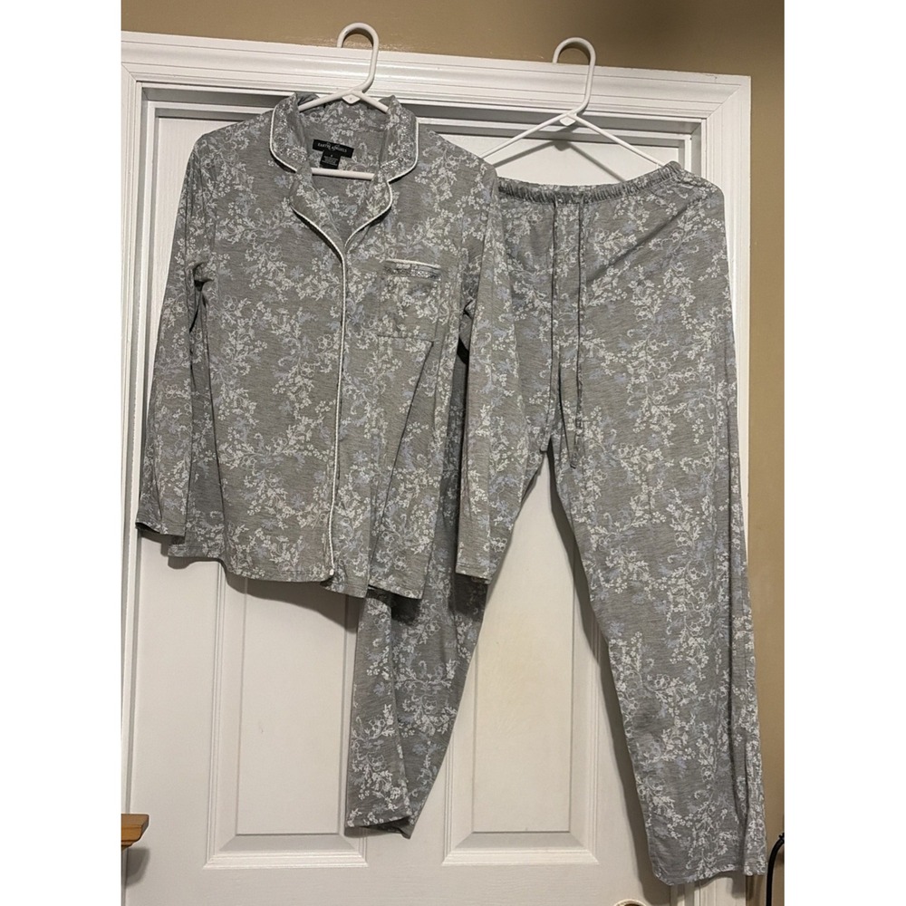 Earth Angels Long Sleeve Pajama Set Women's Size Small Gray, Winter PJs Women
